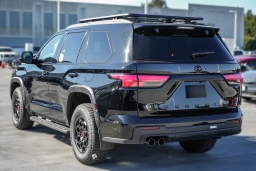 Toyota Sequoia TRD Pro 4WD (Natl) 2026
