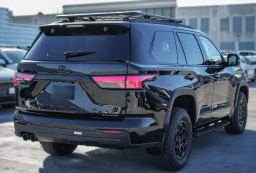 Toyota Sequoia TRD Pro 4WD (Natl) 2026