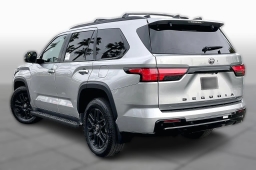 Toyota Sequoia Limited 4WD (Natl) 2026