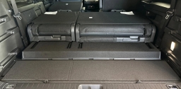 Toyota Sequoia Platinum 4WD (Natl) 2026
