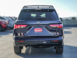 Toyota Sequoia Limited 4WD (Natl) 2026