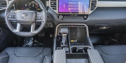 Toyota Sequoia Limited 4WD (Natl) 2026