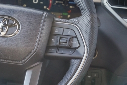 Toyota Sequoia Limited 4WD (Natl) 2026