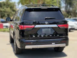 Toyota Sequoia Capstone 4WD (Natl) 2026