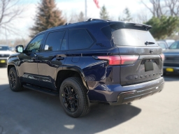 Toyota Sequoia Platinum 4WD (Natl) 2026