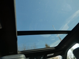 Toyota Sequoia Platinum 4WD (Natl) 2026