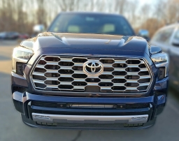 Toyota Sequoia Capstone 4WD (Natl) 2025