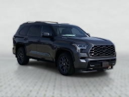 Toyota Sequoia Platinum 4WD (Natl) 2026