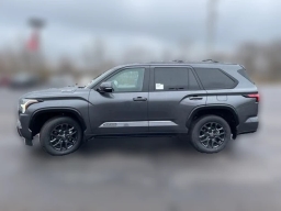 Toyota Sequoia Platinum 4WD (Natl) 2026