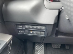 Toyota Sequoia Platinum 4WD (Natl) 2026