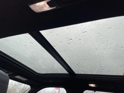 Toyota Sequoia Platinum 4WD (Natl) 2026