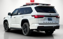 Toyota Sequoia Limited 4WD (Natl) 2026