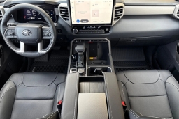 Toyota Sequoia Limited 4WD (Natl) 2026