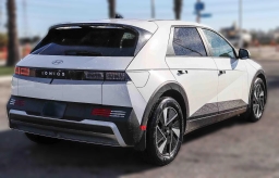 Hyundai IONIQ 5 SEL RWD 2026