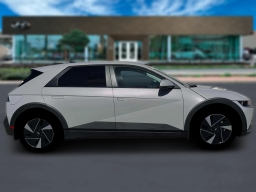 Hyundai IONIQ 5 SEL RWD 2026