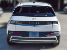 Hyundai IONIQ 5 SEL RWD 2026