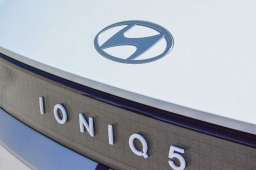 Hyundai IONIQ 5 SEL RWD 2026