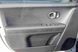 Hyundai IONIQ 5 SEL RWD 2026