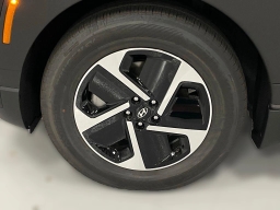 Hyundai IONIQ 9 SE AWD 2026