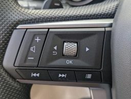 Mitsubishi Outlander ES FWD 2025