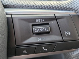 Mitsubishi Outlander ES FWD 2025