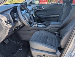 Mitsubishi Outlander SE FWD 2025