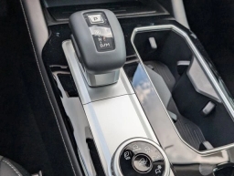 Mitsubishi Outlander SE FWD 2025