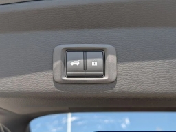 Mitsubishi Outlander SE FWD 2025