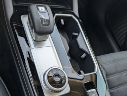 Mitsubishi Outlander SE FWD 2025