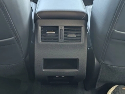 Mitsubishi Outlander SE FWD 2025