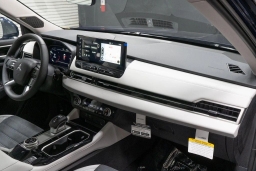 Mitsubishi Outlander SE FWD 2026