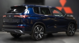 Mitsubishi Outlander SE FWD 2026