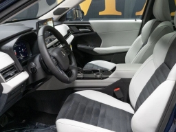 Mitsubishi Outlander SE FWD 2026