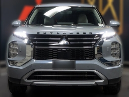 Mitsubishi Outlander SE FWD 2026