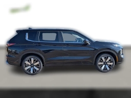 Mitsubishi Outlander SE FWD 2026