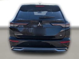 Mitsubishi Outlander SE FWD 2026