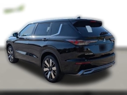 Mitsubishi Outlander SE FWD 2026