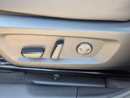 Mitsubishi Outlander SE FWD 2026