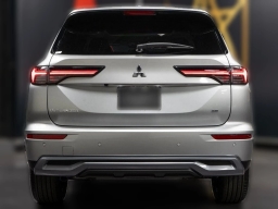 Mitsubishi Outlander SE FWD 2026