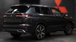 Mitsubishi Outlander SE FWD 2026