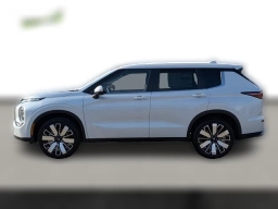 Mitsubishi Outlander SE FWD 2026