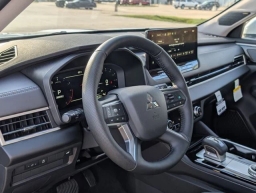 Mitsubishi Outlander SE FWD 2026