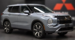 Mitsubishi Outlander SE FWD 2026