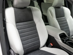 Mitsubishi Outlander SE FWD 2026