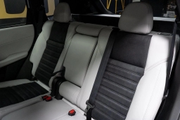 Mitsubishi Outlander SE FWD 2026