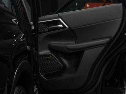 Mitsubishi Outlander SE FWD 2026