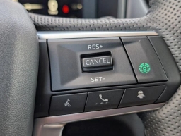 Mitsubishi Outlander SEL FWD 2025