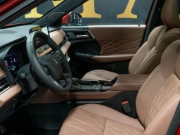 Mitsubishi Outlander SEL FWD 2025