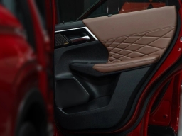 Mitsubishi Outlander SEL FWD 2025