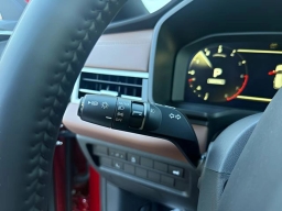 Mitsubishi Outlander SEL FWD 2026
